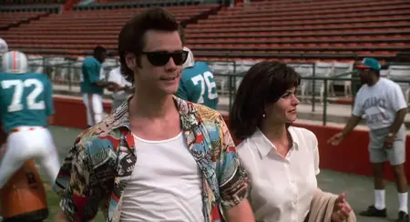 Ace Ventura: Pet Detective (1994)