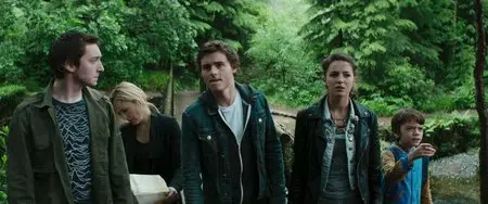 Robot Overlords (2014)