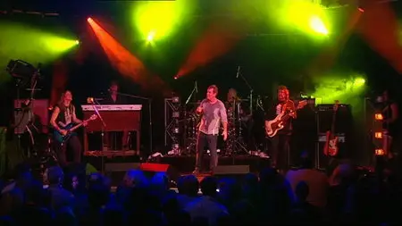 Living Loud - Debut Live Concert - Sydney Fox Studios 2004 (2004) [DVD] Re-up