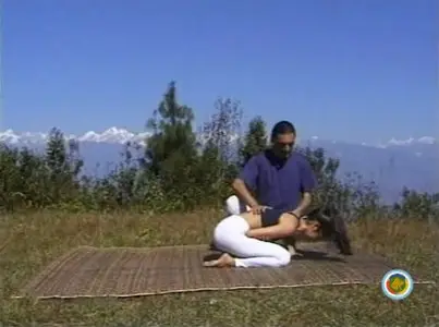 The Eight Movements of Yantra Yoga: An Ancient Tibetan Tradition