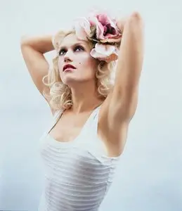 Gwen Stefani - Lorenzo Agius Photoshoot