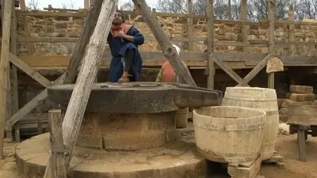 BBC - Secrets of the Castle: with Ruth, Peter and Tom (2014)