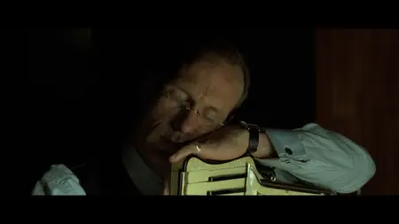 Dark City (1998) [Directors Cut] [4K, Ultra HD]