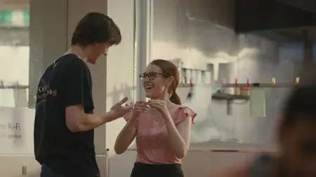 Top of the Lake S02E01