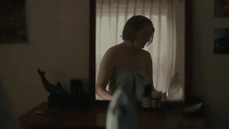 Top of the Lake S02E01