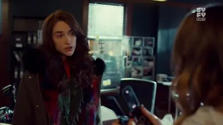 Wynonna Earp S03E04