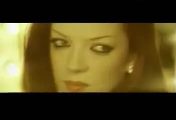 Music Video : Garbage - The World Is Not Enough