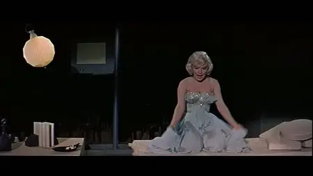 Let's Make Love (1960) [RE-UP]