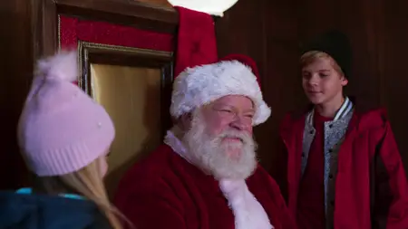 My Adventures with Santa (2019)