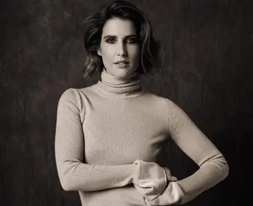 Cobie Smulders by Mike Ruiz for L'Officiel Fashion Book Australia #50 2021