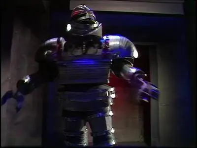 Doctor Who S12E02