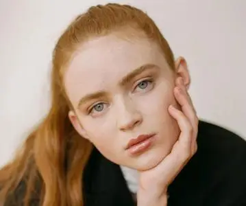 Sadie Sink by Josefina Santos for Coveteur July 2022