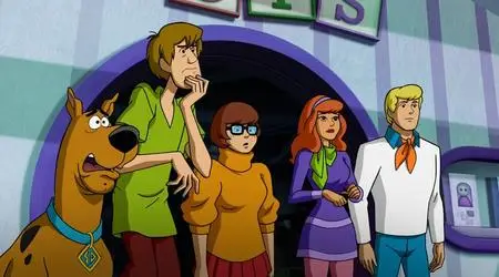 Scooby-Doo! and the Curse of the 13th Ghost (2019)