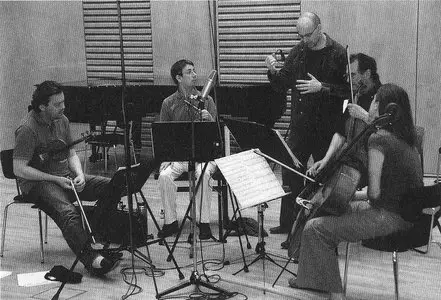 Rosamunde Quartett, Thomas Demenga, Christoph Poppen, Andrea Lauren Brown - Thomas Larcher: IXXU (2006)