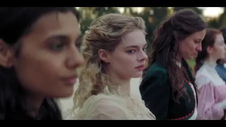 Picnic at Hanging Rock S01E01