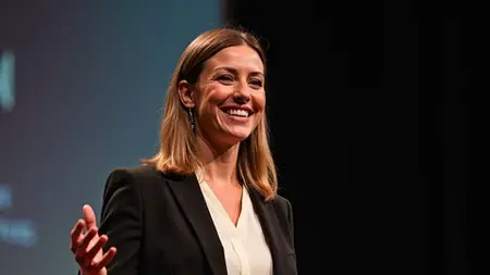 Master Stage Presence Like A Professional Actor