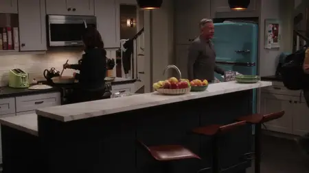 Shifting Gears S01E03