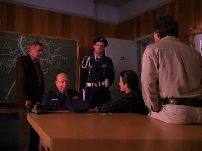 Twin Peaks S02E14