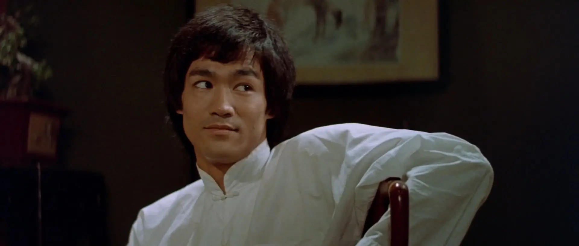 Очень ли. Брюс ли 1973. Остров дракона 1973 фильм. Bruce Lee enter the Dragon 1973. Брюс ли выход дракона.