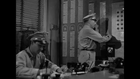 Riot in Cell Block 11 (1954)