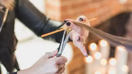 Haircuts At Home: Women'S One Length Haircut