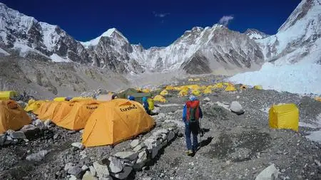 Aftershock: Everest and the Nepal Earthquake S01E01