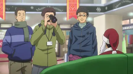 Space Brothers (2012 S01E23 Father Son and Mutta Claus Dekinai