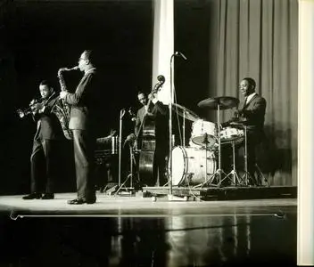 Art Blakey - 1958 Paris Olympia (2001) {Fontana--Gitanes Jazz 832 659-2}