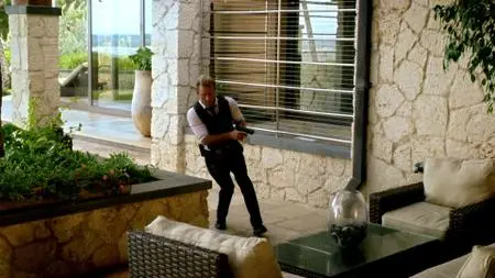 Hawaii Five-0 S01E23