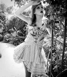 Caterina Ravaglia by Mari Sarai for Please! #13 Summer 2012