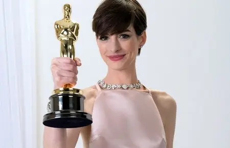 Anne Hathaway - 85th Annual Academy Awards Portraits February 24, 2013 