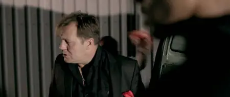 Gangsters, Guns & Zombies (2012)