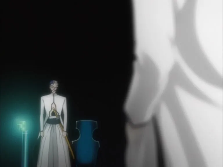 Bleach (2004 S07E05 Civil War in Hueco Mondo! Ulquiorras Death ASC