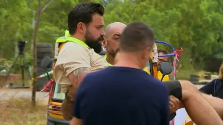 Press S02E19