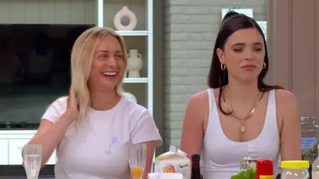 Selena + Chef S04E06