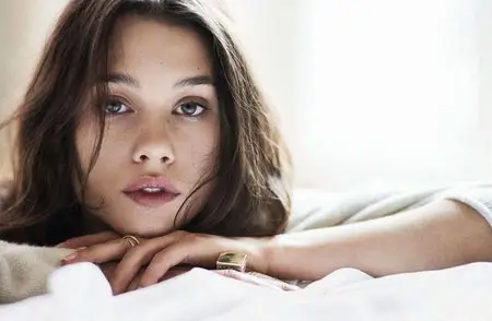 Astrid Berges-Frisbey by Dan Martensen for ELLE Magazine August 2014