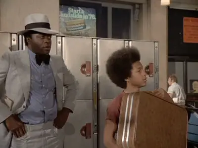 The Monkey Hu$tle (1976) 