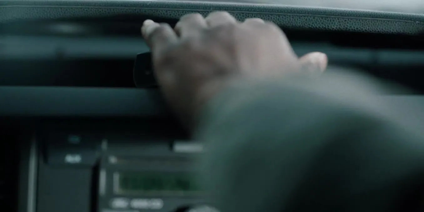 Down Cemetery Road S01E03