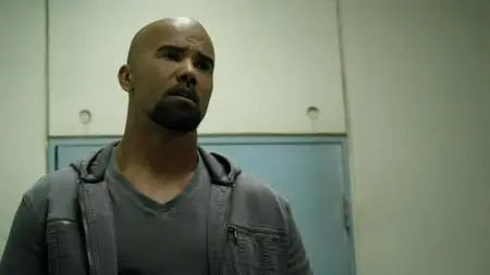 S.W.A.T. S02E22