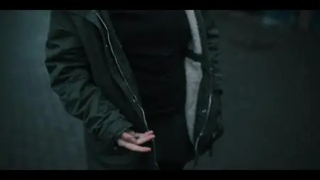 In My Skin S01E02