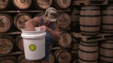 Moonshiners: Master Distiller S01E05