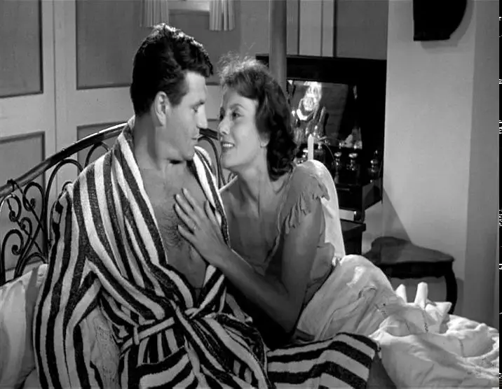 Une manche et la belle / A Kiss for a Killer (1957) / AvaxHome