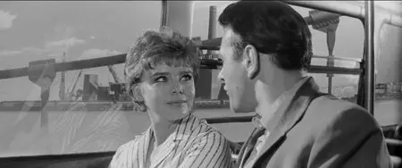 The Day the Earth Caught Fire (1961)