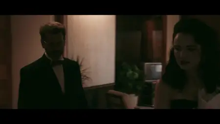 The Newsreader S03E01