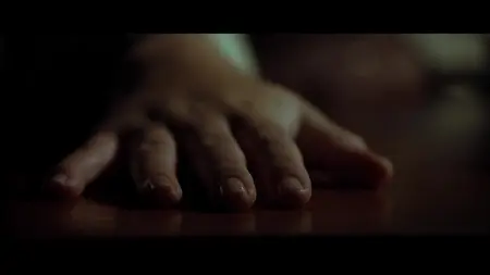 Dark City (1998)