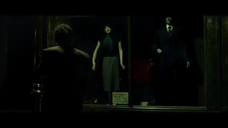 Dark City (1998)