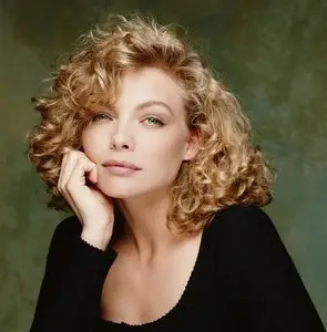 Michelle Pfeiffer - Terry O'Neill Photoshoot (part 2)