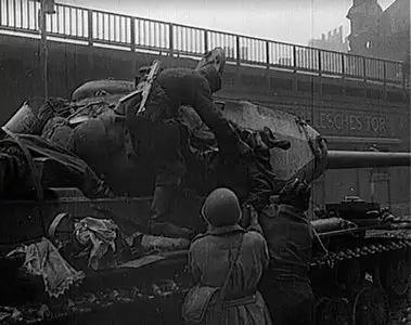 Der Jahrhundertkrieg: Der Sturm disk 2