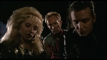 Johnny Handsome (1989)