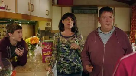 Home from Home S01E05